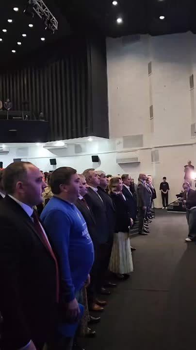 Прямо сейчас в Доме молодежи КБР проходит торжественное открытие международного фестиваля документального кино "RT.Док: Время наших героев"! В центре внимания - пронзительные истории защитников Донбасса, волонтеров, врачей...