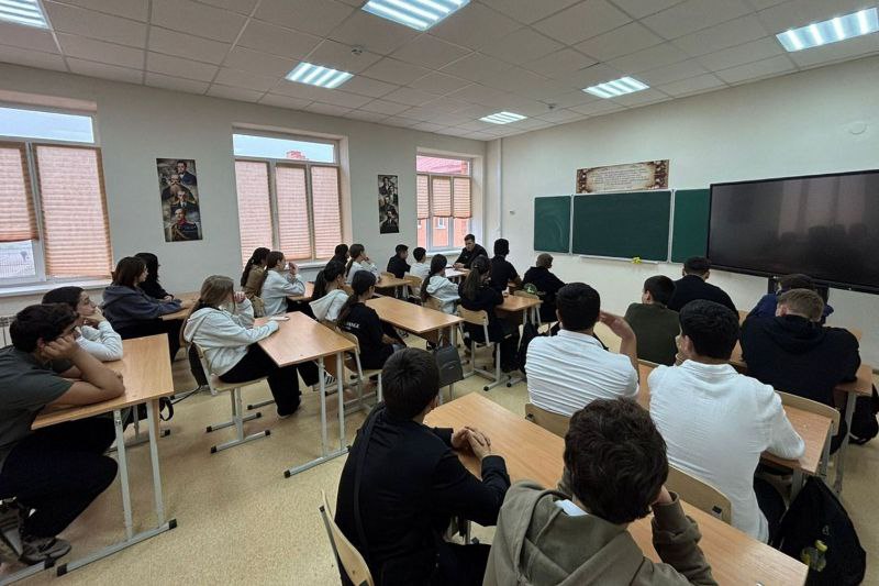 Полицейские Прохладненского района рассказали учащимся об опасности проявления терроризма и экстремизма Полицейские Прохладненского района рассказали учащимся об опасности проявления терроризма и экстремизма
