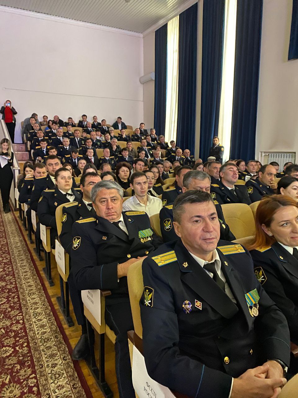 В Чегеме проходит авторский военно-патриотический концерт лауреата премии ФСБ России, ветерана боевых действий,автора и исполнителя песен Александра Мордовина В Чегеме проходит авторский военно-патриотический концерт лауреата премии ФСБ России, ветерана боевых действий,автора и исполнителя песен Александра Мордовина