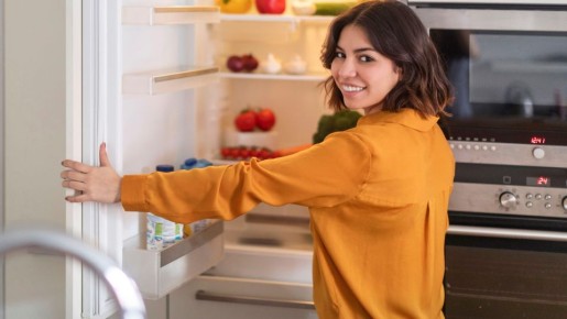 Обязательно положите в холодильник одну вещь: об уборке и влажности можно забыть