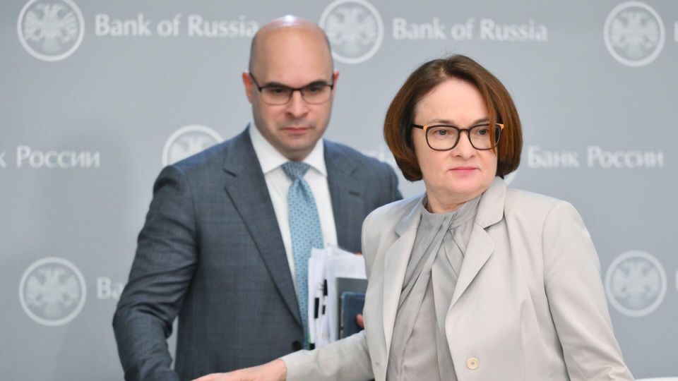 Экономические реалии: вкладчики не убегут из банков