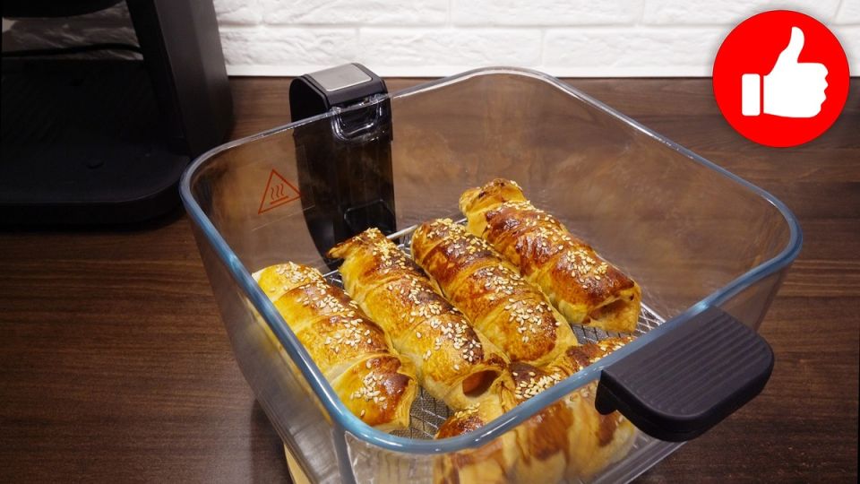 Сосиски в тесте: простое счастье на любой кухне