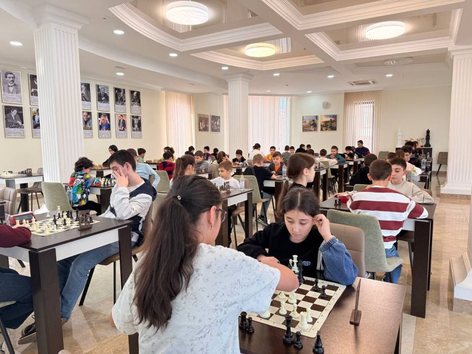 Шахматный турнир ко Дню матери