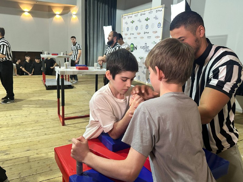 В Нальчике прошел чемпионат Кабардино-Балкарии по армрестлингу В Нальчике прошел чемпионат Кабардино-Балкарии по армрестлингу