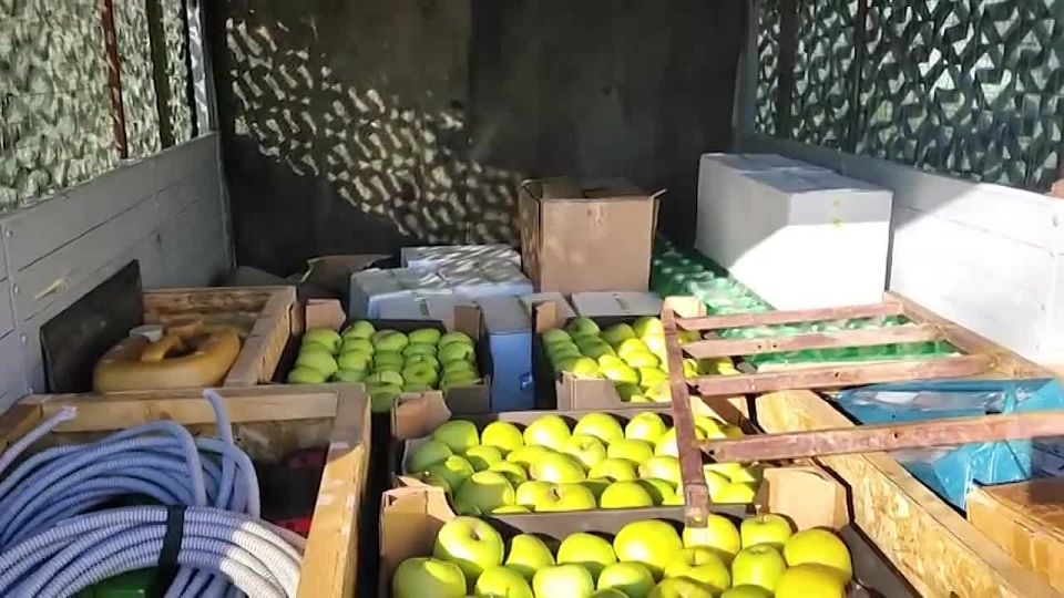 КБР доставила гуманитарную помощь в Новокиевский социально-реабилитационный центр для несовершеннолетних Каланчакского округа