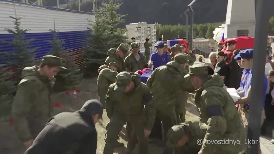 Сегодня в России отмечается День Неизвестного солдата - одна из самых важных дат в календаре воинской славы