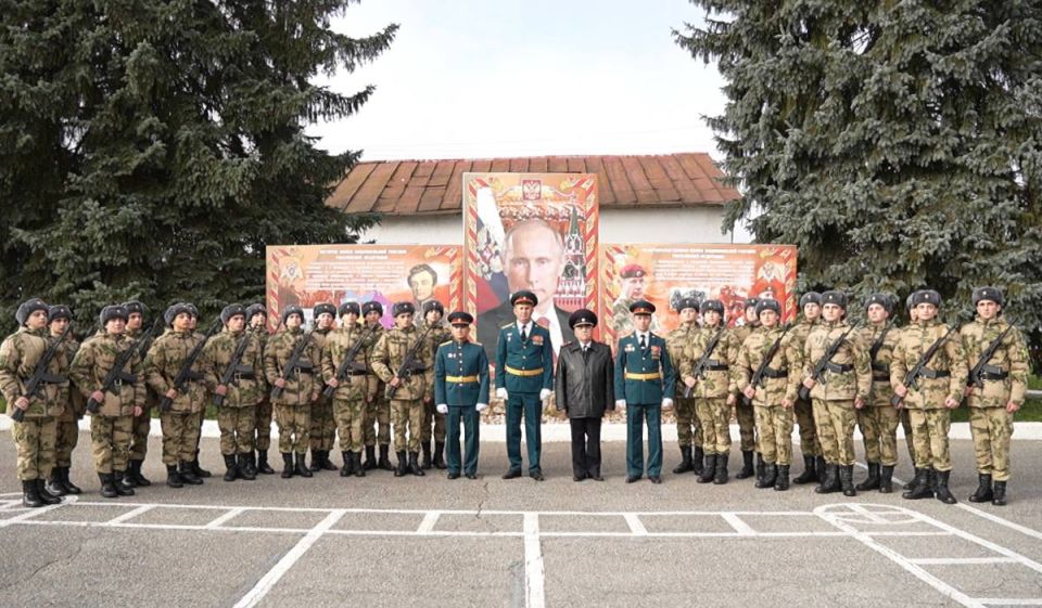 Новобранцы Росгвардии приняли военную присягу в Кабардино-Балкарии