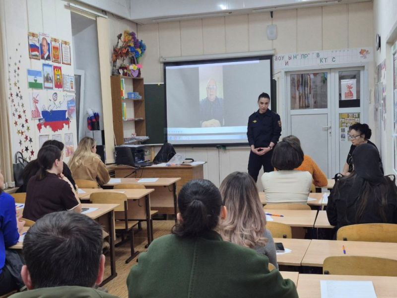 В Кабардино-Балкарии стартовал цикл родительских собраний, посвященных безопасности детей в преддверии зимнего сезона В Кабардино-Балкарии стартовал цикл родительских собраний, посвященных безопасности детей в преддверии зимнего сезона