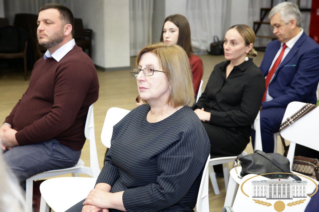 В г. Нальчике под руководством первого заместителя секретаря регионального отделения партии "Единая Россия", руководителя Администрации Главы КБР Мухамеда Кодзокова состоялась XXXVII Конференция Кабардино-Балкарского... В г. Нальчике под руководством первого заместителя секретаря регионального отделения партии "Единая Россия", руководителя Администрации Главы КБР Мухамеда Кодзокова состоялась XXXVII Конференция Кабардино-Балкарского...