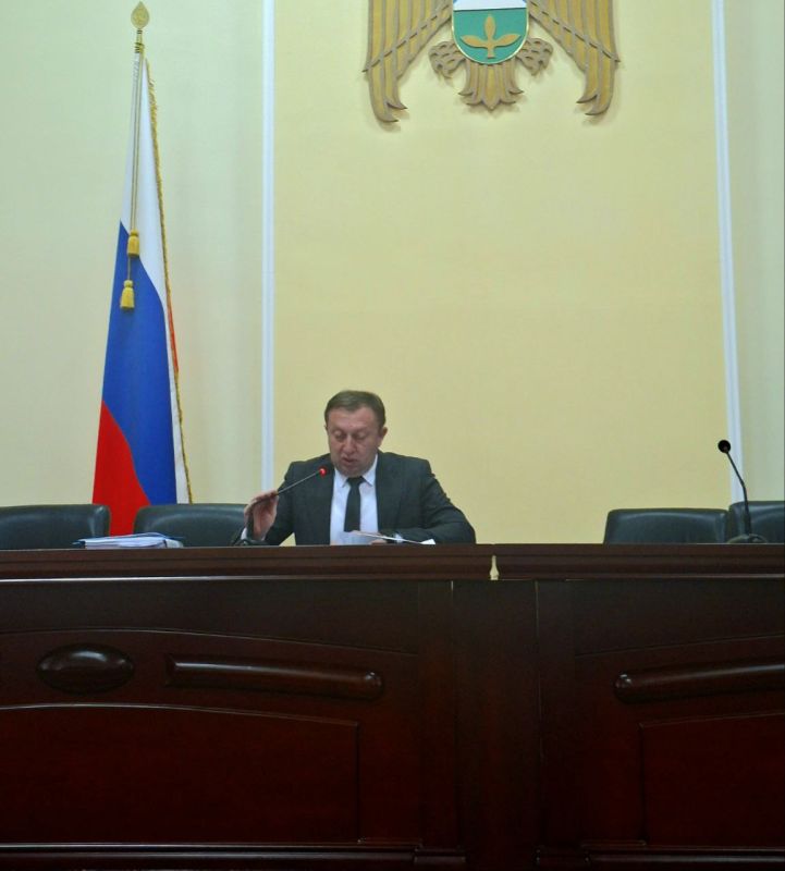 В мэрии Нальчика состоялись публичные слушания по проекту местного бюджета на 2026 год и плановый период 2027 и 2028 годов