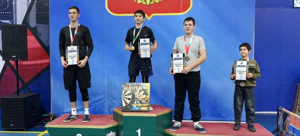 В Универсальном спорткомплексе прошли первые в истории чемпионат и первенство КБР по дартсу