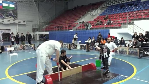 В Универсальном спорткомплексе прошли чемпионат и первенство СКФО по мас-рестлингу