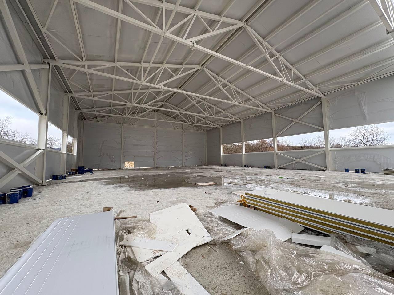 Премьер-министр КБР Алий Мусуков проинспектировал спортивные объекты республики Премьер-министр КБР Алий Мусуков проинспектировал спортивные объекты республики