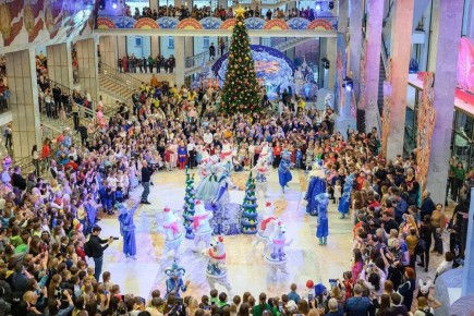 На Кремлевскую ёлку!. 28 детей из нашей республики станут участниками главного новогоднего представления страны – Кремлёвской ёлки