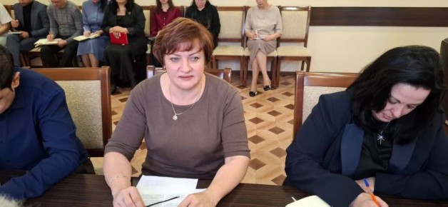 Председатель Майской ТИК Наталья Канаева и глава местной администрации Татьяна Саенко провели совещание с главами поселений и начальниками отделов по вопросам предстоящих выборов в 2026 году