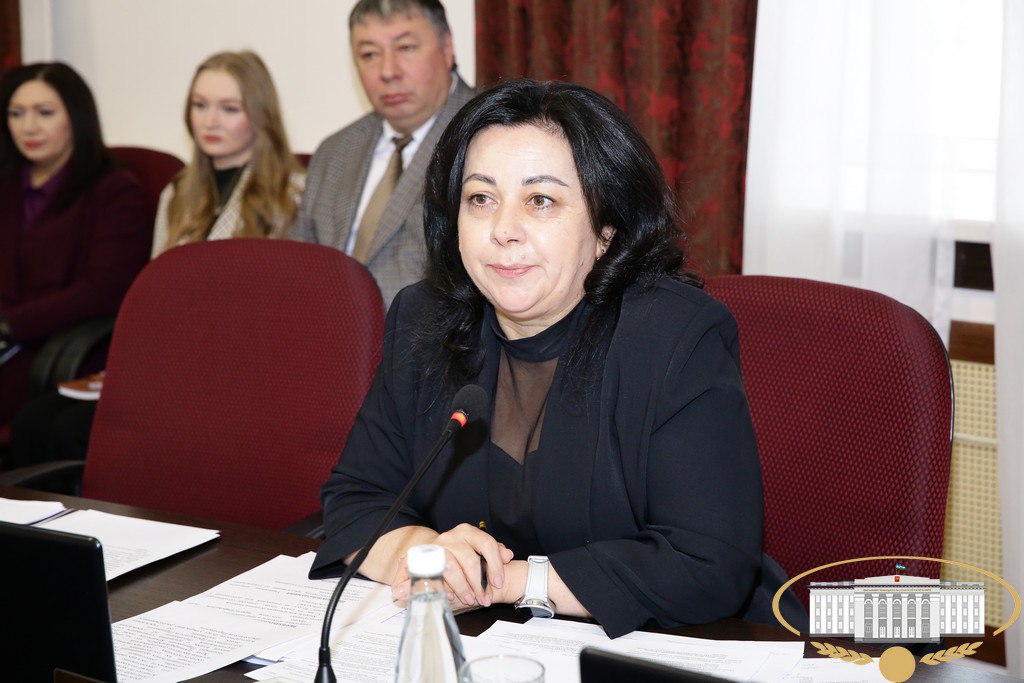 Развитие сферы культуры в современных условиях в КБР стало главным вопросом "правительственного часа" на заседании президиума законодательного органа республики Развитие сферы культуры в современных условиях в КБР стало главным вопросом "правительственного часа" на заседании президиума законодательного органа республики