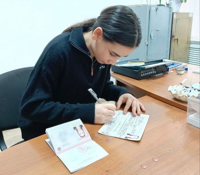 Юным гражданам Кабардино-Балкарии в торжественной обстановке вручили паспорта