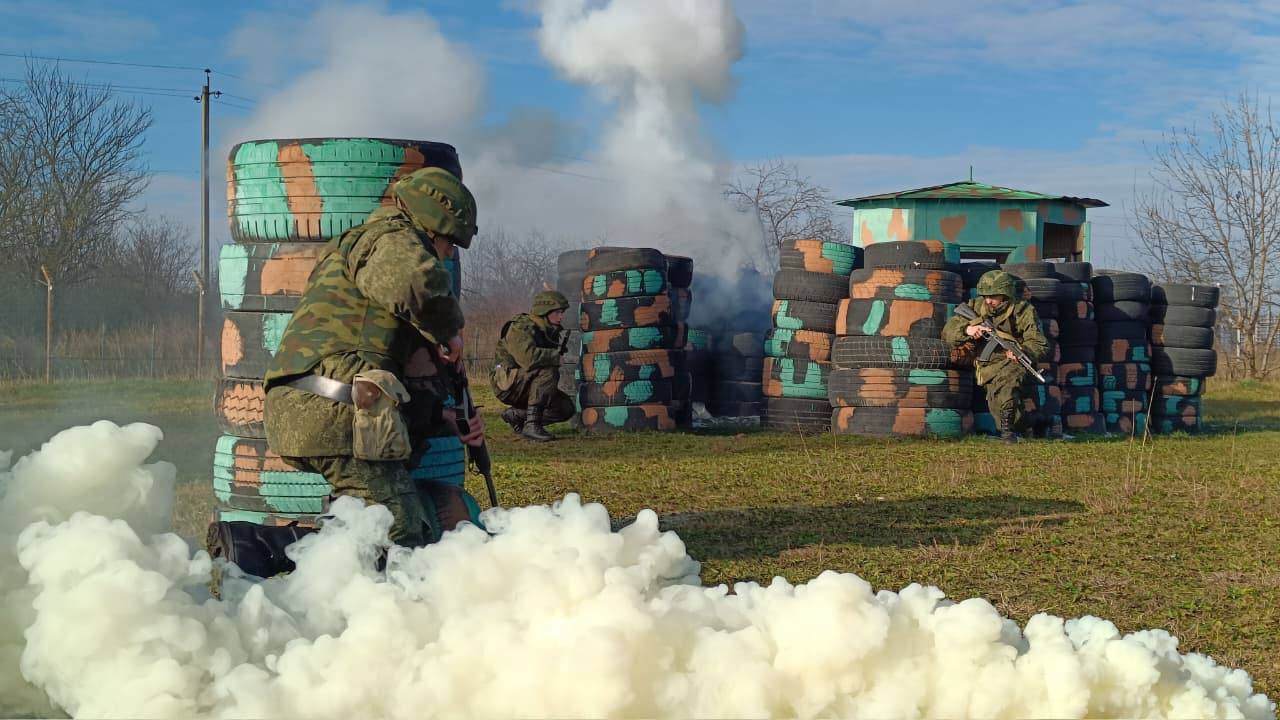 Пограничники провели практические занятия для новобранцев осеннего призыва Пограничники провели практические занятия для новобранцев осеннего призыва