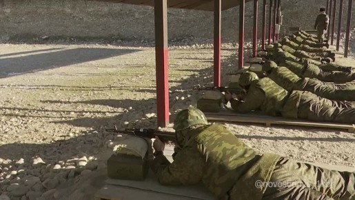 В учебном центре Пограничного управления ФСБ России по КБР для военнослужащих осеннего призыва организовали первые практические занятия - стрельбы из боевого оружия