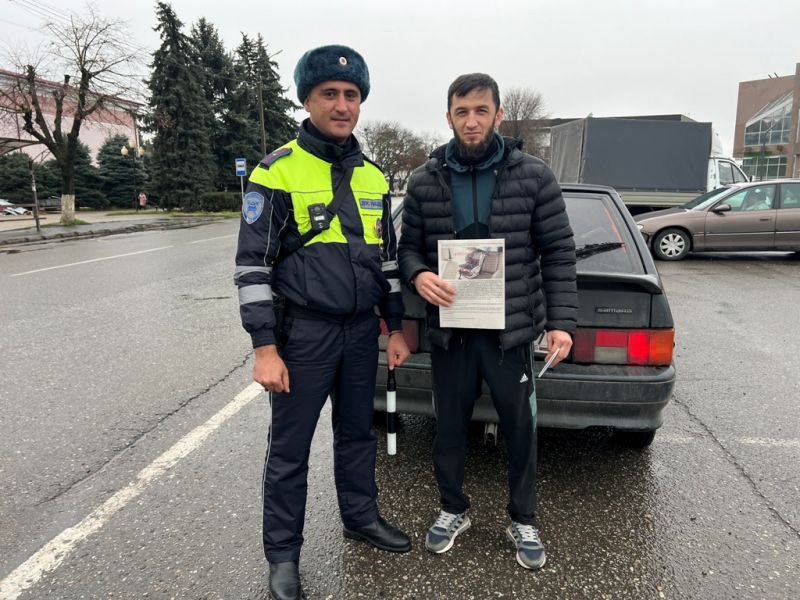 В Кабардино-Балкарии проходят дорожные практикумы с водителями-родителями «Безопасность ребенка-обязанность взрослых!» В Кабардино-Балкарии проходят дорожные практикумы с водителями-родителями «Безопасность ребенка-обязанность взрослых!»