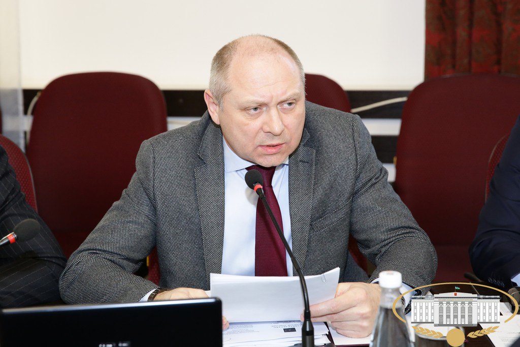 На очередном заседании президиума Парламента КБР под председательством руководителя законодательного органа республики Татьяны Егоровой рассмотрено более двадцати вопросов На очередном заседании президиума Парламента КБР под председательством руководителя законодательного органа республики Татьяны Егоровой рассмотрено более двадцати вопросов