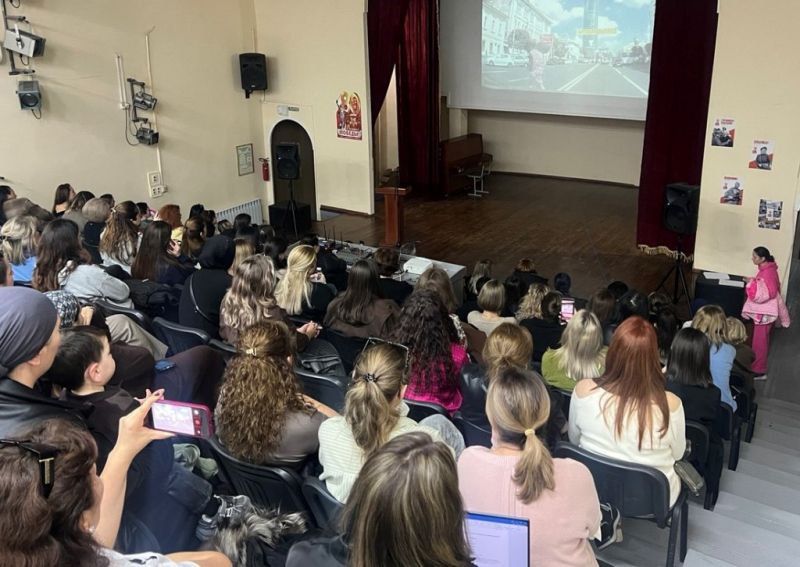 В Кабардино-Балкарии состоялся цикл родительских собраний, посвященных безопасности детей в преддверии Новогодних каникул