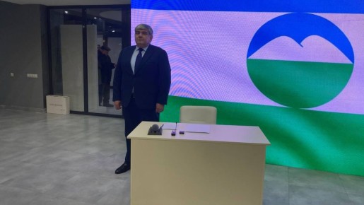 Прямо сейчас в Доме молодежи в Нальчике проходит встреча Главы Кабардино-Балкарии Казбека Кокова с участниками проекта «Династии Героев»