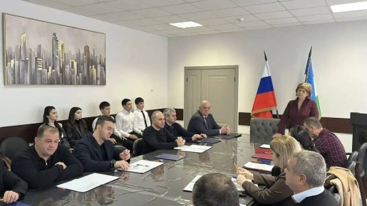 25 декабря в конференц-зале местной администрации городского округа Баксан по завершении 60 сессии Совета, на которой был принят бюджет на 2026 год, прошла встреча депутатов Совета местного самоуправления г.о. Баксан шестого...