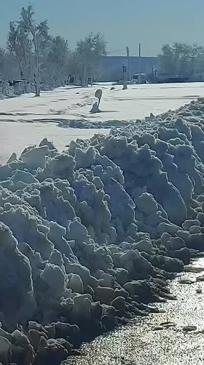 Снежный коллапс оставил жителей Кубани и Адыгеи без света, воды и отопления