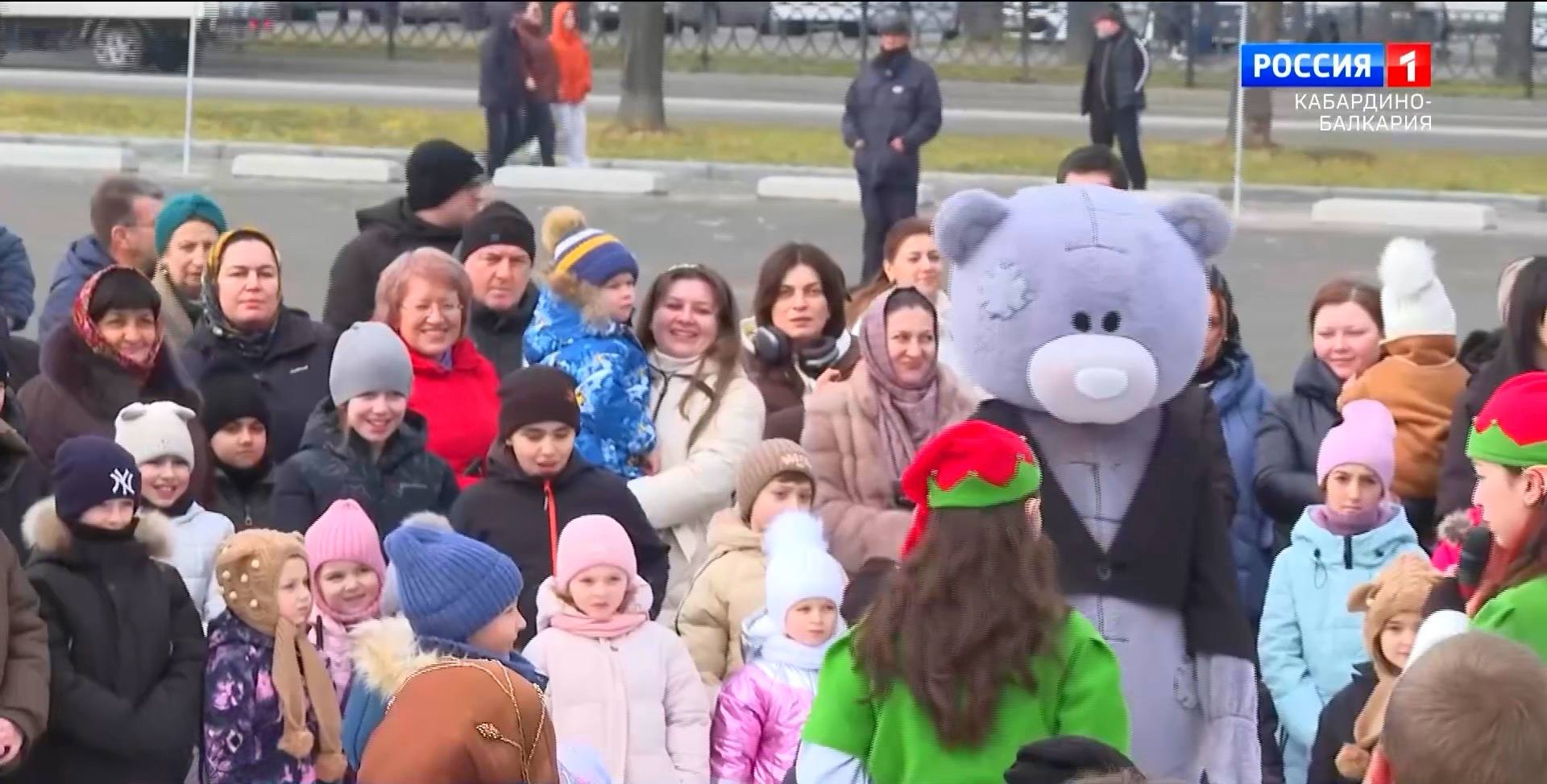 Новогодние каникулы в Нальчике проходят по-настоящему празднично и шумно Новогодние каникулы в Нальчике проходят по-настоящему празднично и шумно
