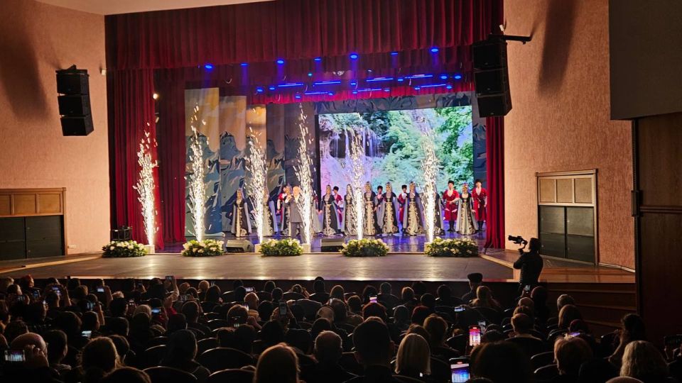 � ��� �������� 199-����� ������������� ��������� �������� � ������ ������