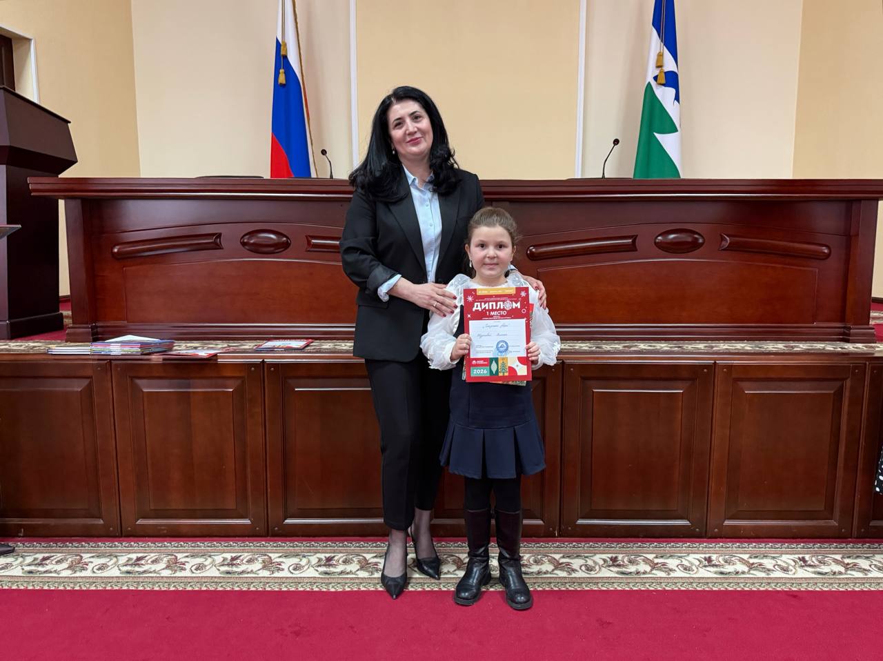 Таймураз Ахохов: Сегодня состоялось торжественное награждение победителей конкурса «Лучшая новогодняя игрушка» Таймураз Ахохов: Сегодня состоялось торжественное награждение победителей конкурса «Лучшая новогодняя игрушка»