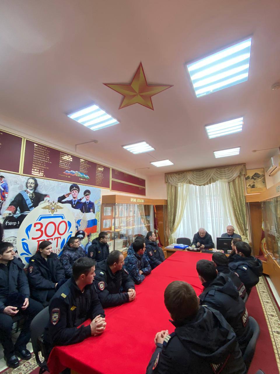 Музей истории МВД Кабардино-Балкарии стал площадкой для диалога ветеранов и молодежи Музей истории МВД Кабардино-Балкарии стал площадкой для диалога ветеранов и молодежи