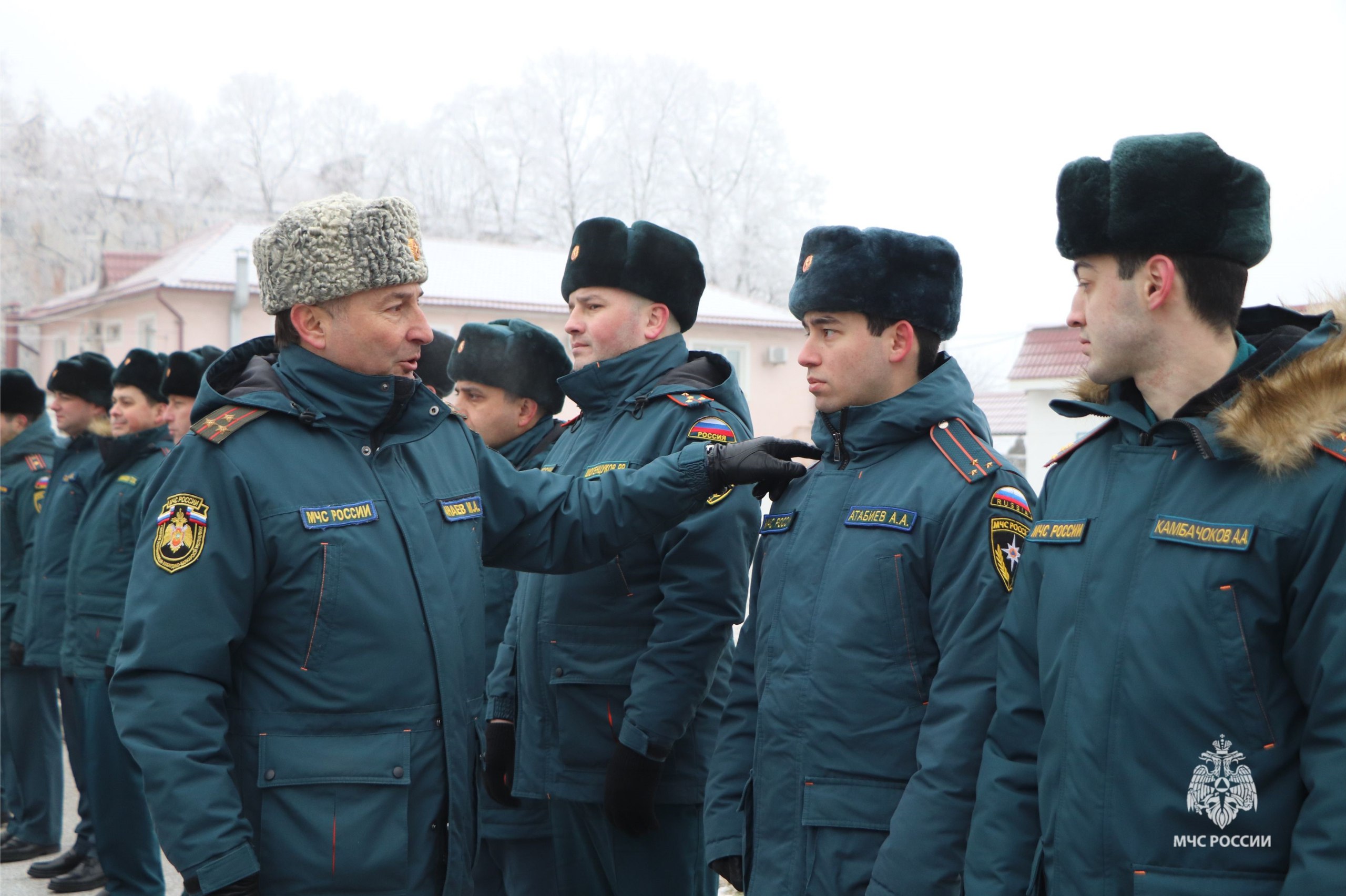 Проверка готовности: в региональном управлении МЧС прошел строевой смотр Проверка готовности: в региональном управлении МЧС прошел строевой смотр