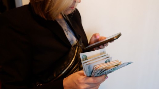 Как неожиданное наследство и долгий путь через суд вернули квартиру пожилой женщине