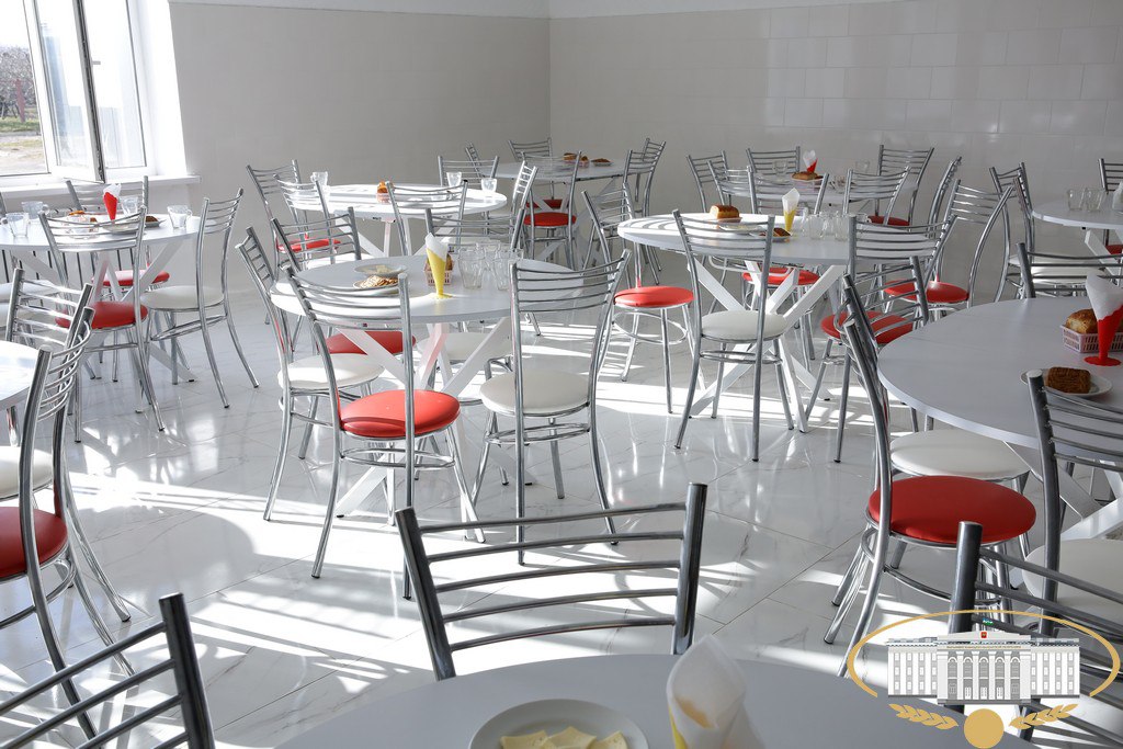 Парламентарии посетили МКОУ "СОШ № 9 им. Н.А. Цагова" в с. Дыгулыбгей, в которой проведён масштабный ремонт в рамках национального проекта "Молодёжь и дети" Парламентарии посетили МКОУ "СОШ № 9 им. Н.А. Цагова" в с. Дыгулыбгей, в которой проведён масштабный ремонт в рамках национального проекта "Молодёжь и дети"