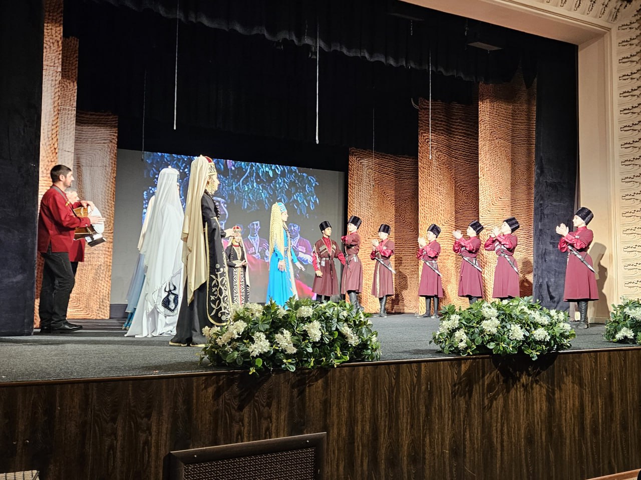 В Кабардино-Балкарии почтили память Владимира Барагунова В Кабардино-Балкарии почтили память Владимира Барагунова