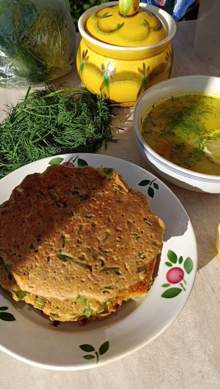 Чечевичные лепешки с зеленым луком