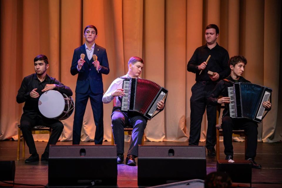 ������� � ���� ��������. ����� ����������� �������� � ������� �������� � �������� ����� ������� ������ ������� ����������� ����������-����������������� �����