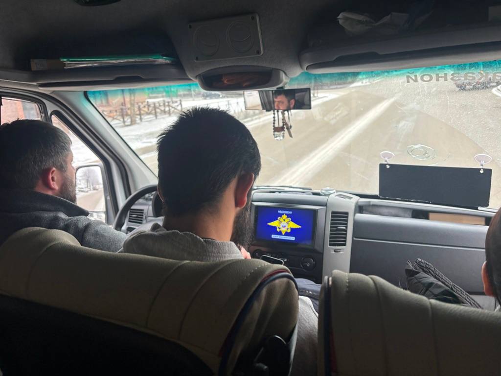 В Урванском районе Кабардино-Балкарии прошла масштабная акция, направленная на повышение безопасности как на дорогах, так и в цифровом пространстве В Урванском районе Кабардино-Балкарии прошла масштабная акция, направленная на повышение безопасности как на дорогах, так и в цифровом пространстве