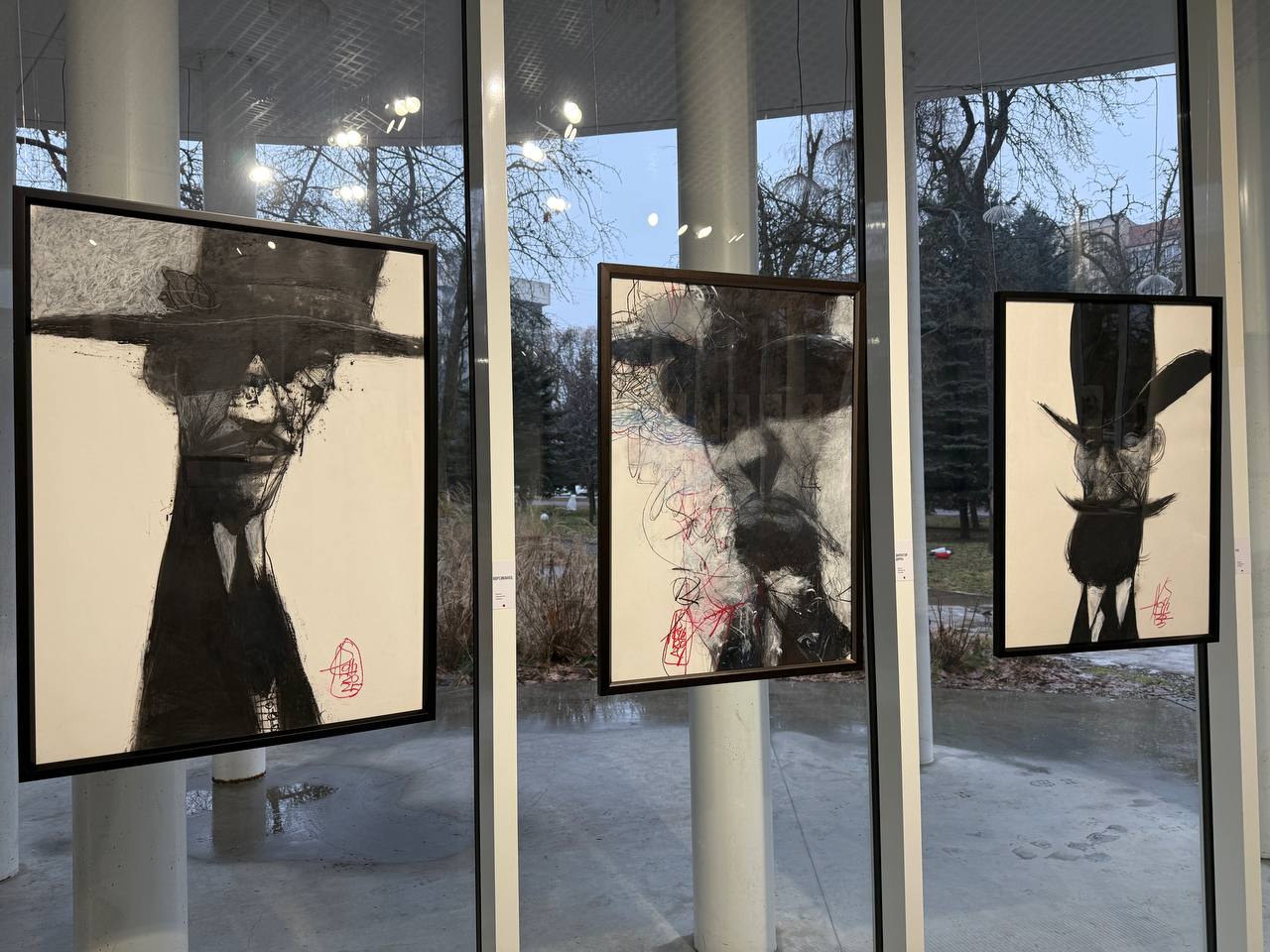 В Павильоне современного искусства проходит персональная выставка скульптора, графика Аслана Оразаева - «Линии» В Павильоне современного искусства проходит персональная выставка скульптора, графика Аслана Оразаева - «Линии»