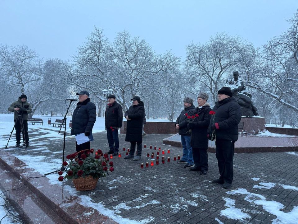 � ��������� ������-������������������, �������� � ����������� ������� ����� ������ ������