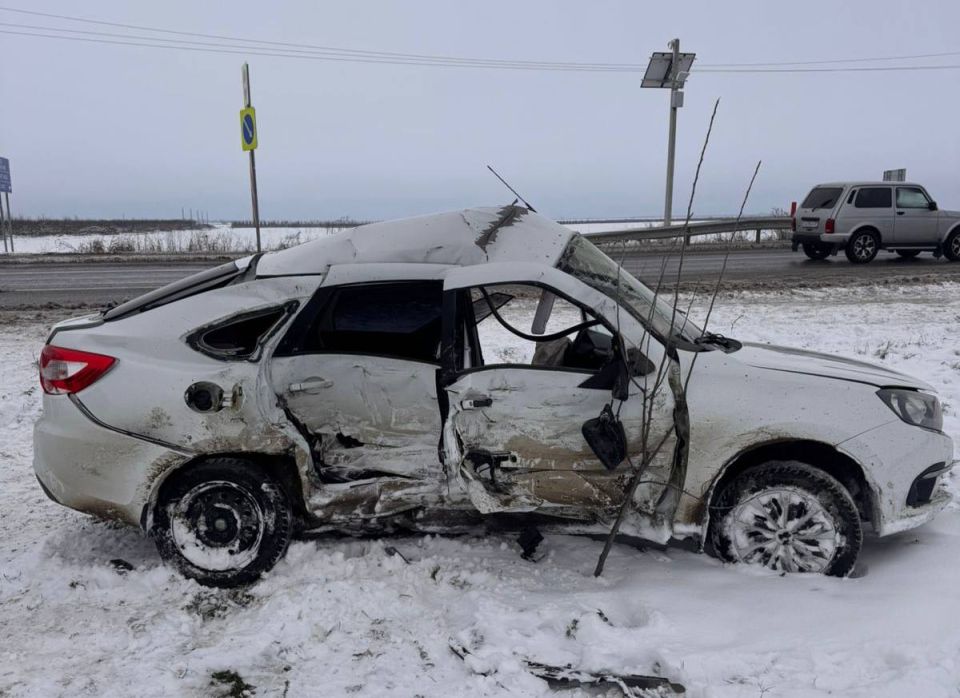 Полицейские Кабардино-Балкарии выясняют обстоятельства ДТП в Лескенском районе