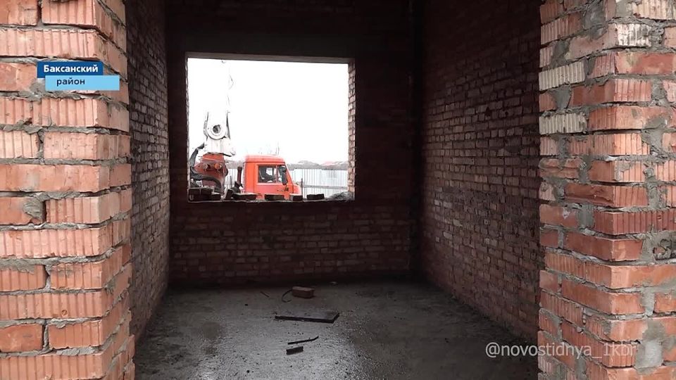 Современные условия для занятий спортом скоро появятся у жителей Баксаненка