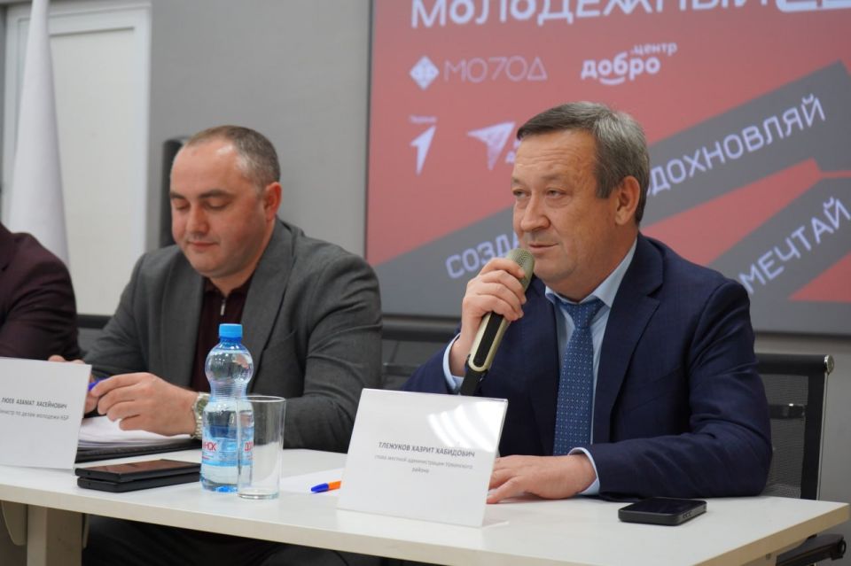 Министр по делам молодёжи КБР посетил Урванский район