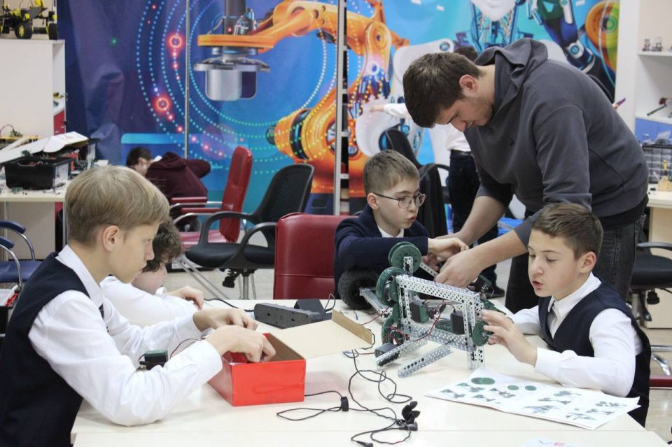 � ���� ���������� ����� � � ������� ��������������