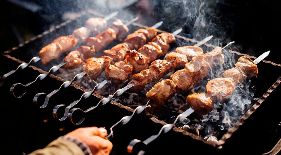 Шеф-повар раскрывает секреты маринадов для идеальных шашлыков