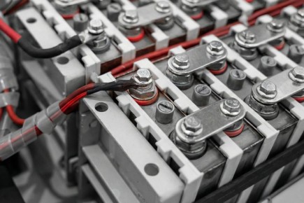 ����������� ������� ������������� ��������� � Sintec Contact Cleaner