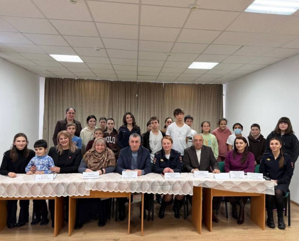 Полицейские и общественники Нальчика провели разъяснительную работу
