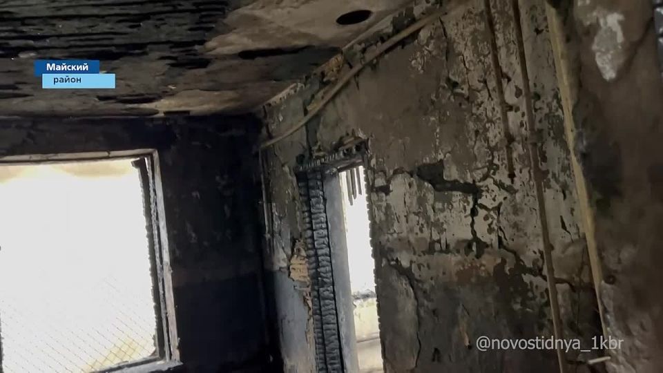 Сотрудники патрульно-постовой службы МВД России по КБР спасли из огня мужчину с ограниченными возможностями и его кошку